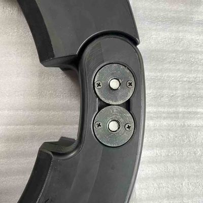 CL Run Bandes de sécurité plates Inventaire de stock adéquat 98% de la plaque d'appui Zone de contact inférieure SUS304 PA66GF15 Poids 3,6 ~ 6 kg