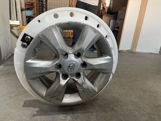 Véhicule blindé de qualité militaire kilométrage roues insérer TLC 200 TLC 300 18 po 20 po